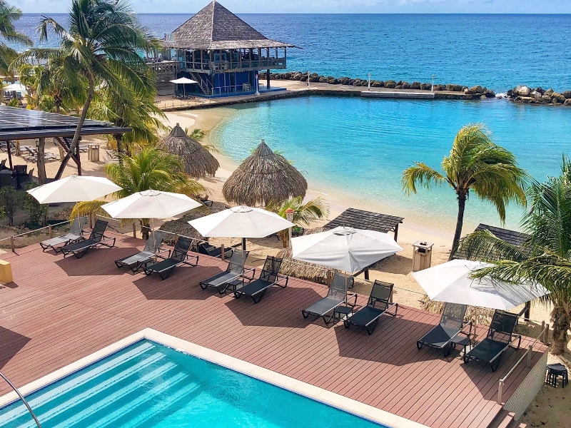 Pool and beach