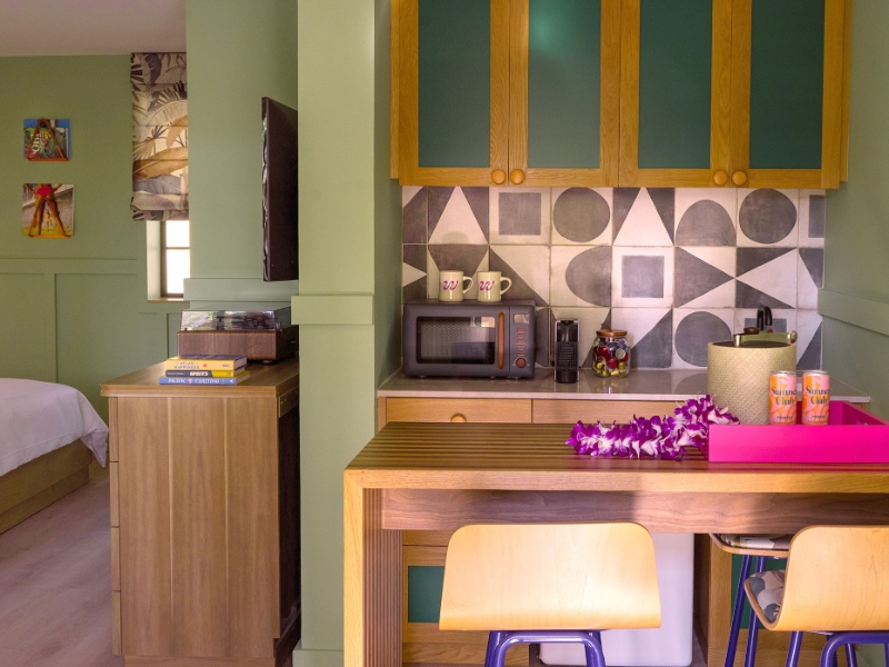 Room Kitchenette