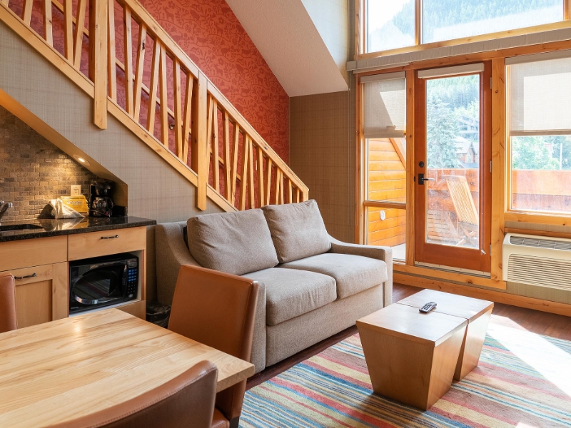 Premium Loft King Suite