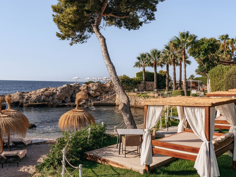 Bombon Bali Beds Beach and Garden