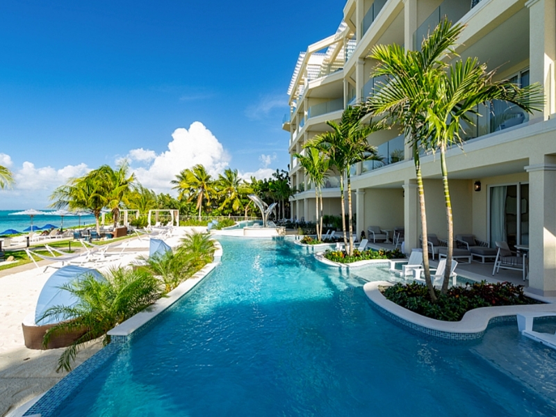 Swim out Pool
