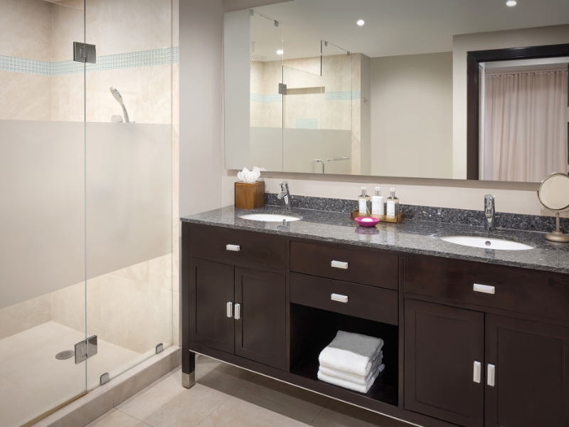 Luxury Concierge Bathroom