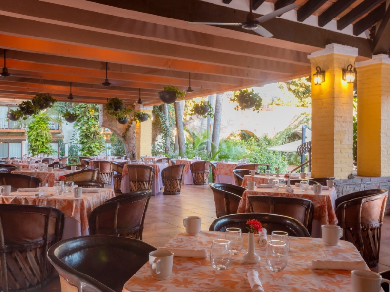 Portales Restaurant