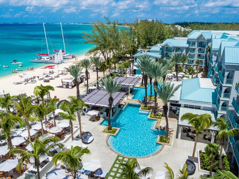 Westin Grand Cayman Pool Deck