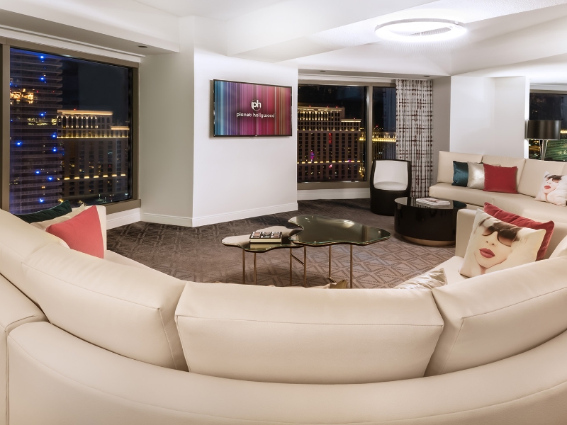 Ultra Apex Suite Living Area