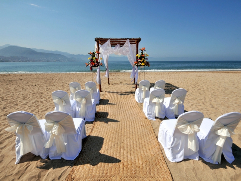 Beach Wedding Setup