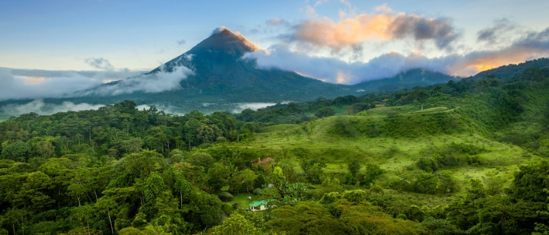 Costa-Rica-Arenal-Volcano