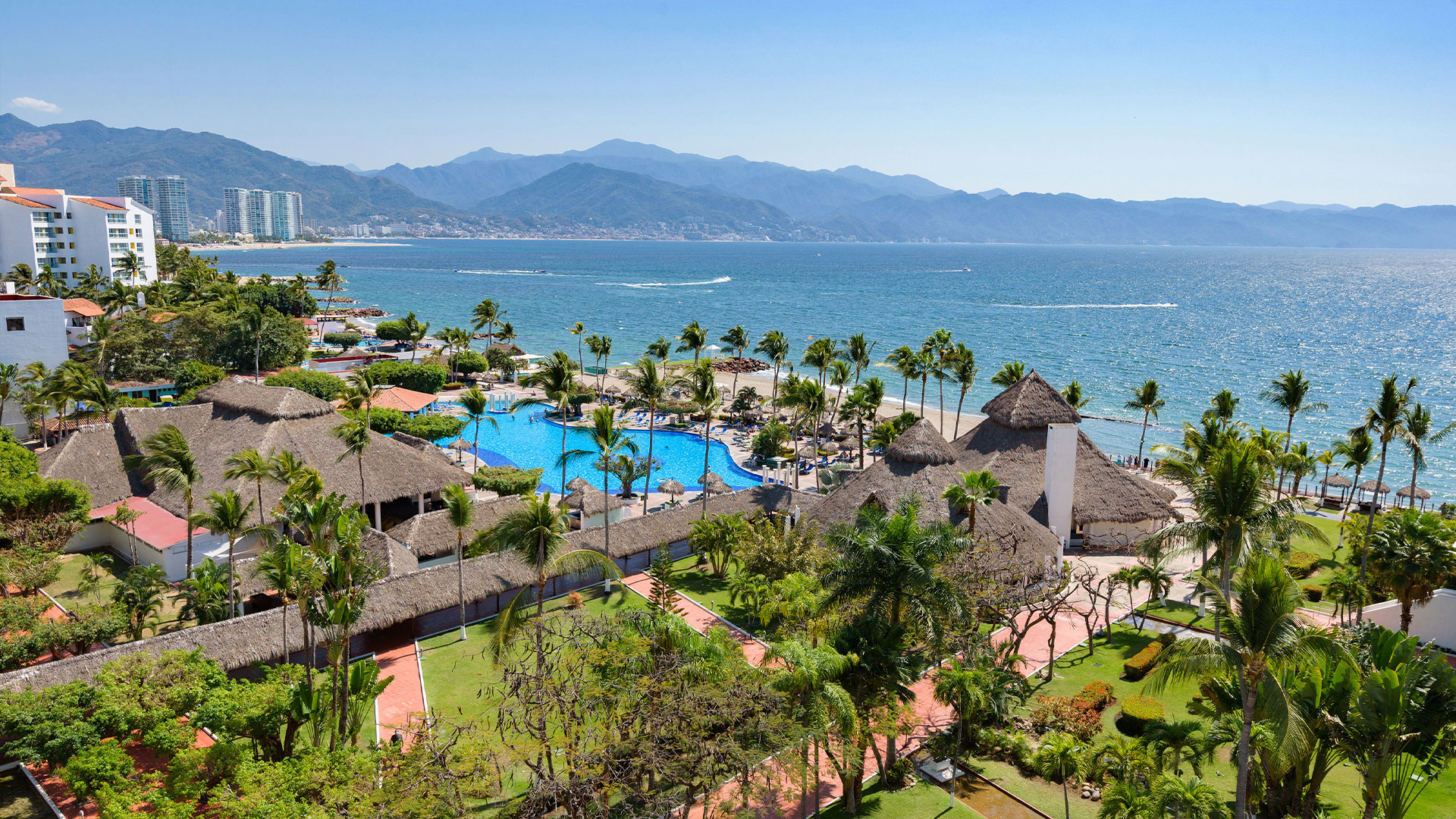 Planning the Perfect Stay in Puerto Vallarta Resorts - Dreams Abroad