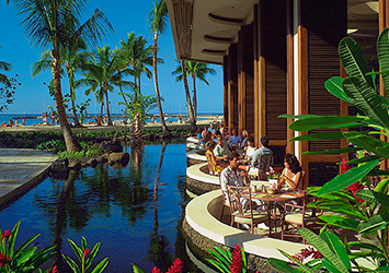 hilton hawaiian village restaurants