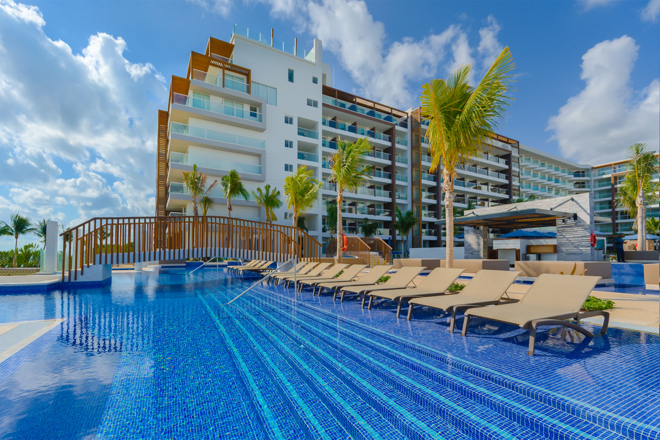 Grazie to Go - Royalton Splash Riviera Cancun